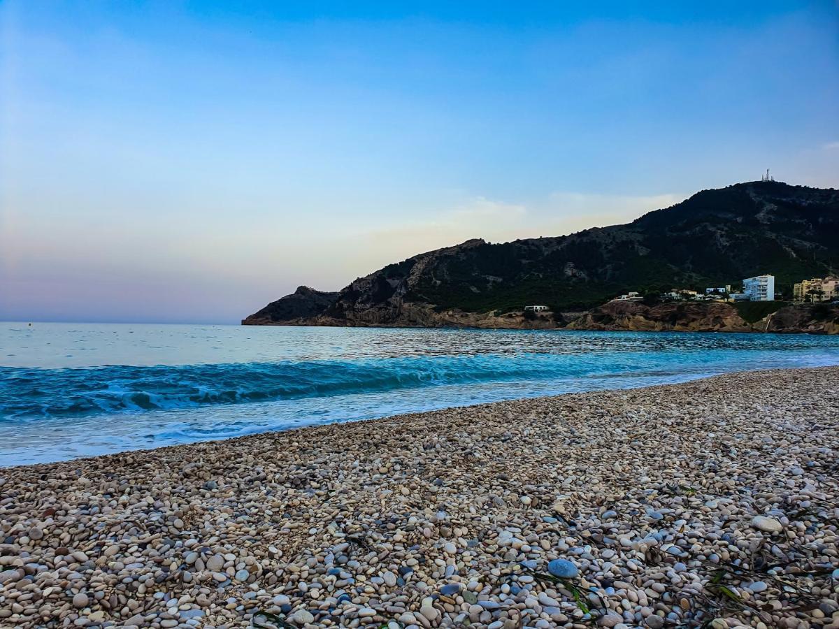 Villa Tres Palmeras muy cerca de Albir y Benidorm L'Alfas del Pi Exterior foto